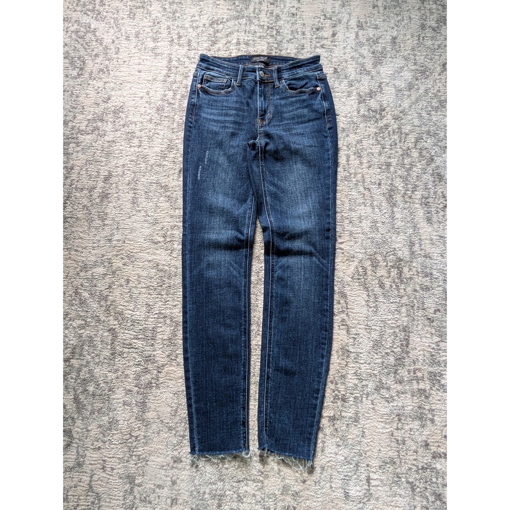 Judy Blue Medium Wash Skinny Jeans Raw Hem Cotton Stretch Denim Women's 3/26